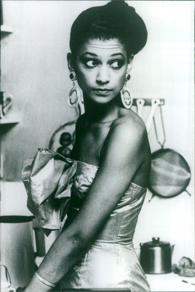 Cathy Tyson - Mona Lisa - Vintage Photograph