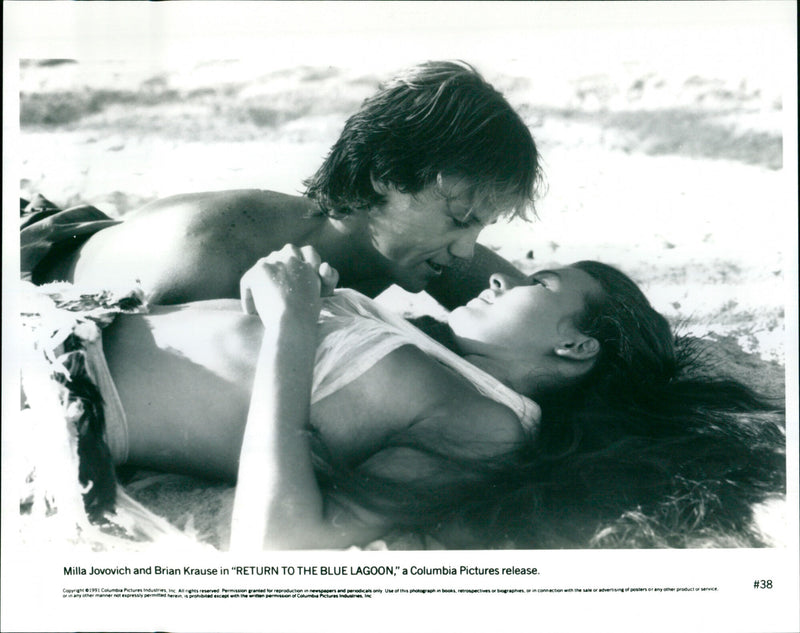 Milla Jovovich and Brian Krause - Return to the Blue Lagoon - Vintage Photograph
