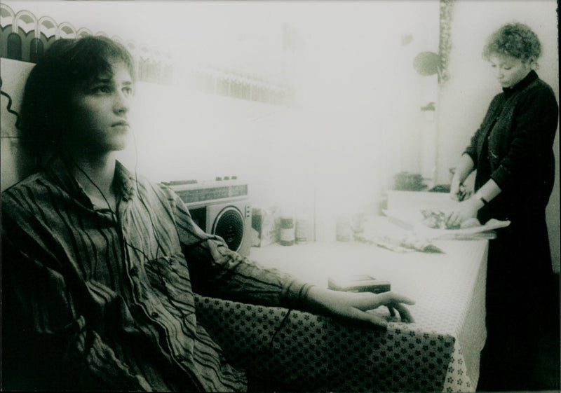 Robert Csontos and Erika Bodnar - Mielött befejezi röptét a denevér - Vintage Photograph