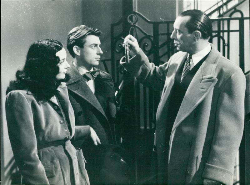 Louis Jouvet, Francois Perier and Ludmilla Tcherina in the Treasures of the Past. - Vintage Photograph