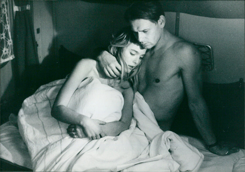 Někde je možná hezky - Vintage Photograph