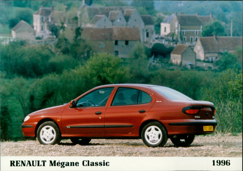 Renault Mégane Classic - Vintage Photograph