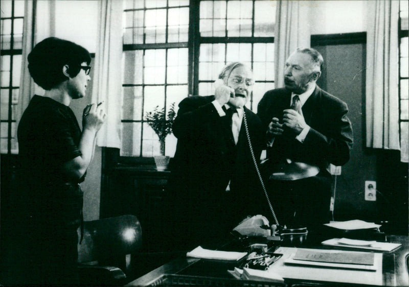 Die Lümmel von der ersten Bank - Vintage Photograph