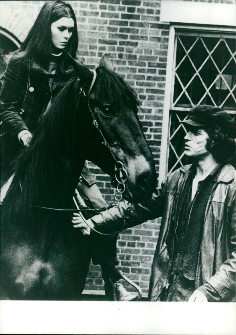 Kate Jackson and David Selby - Night of Dark Shadows - Vintage Photograph