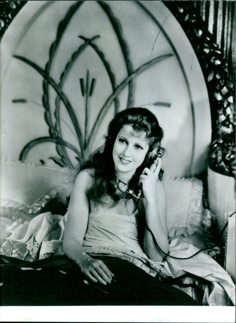Jeanette MacDonald - Vintage Photograph