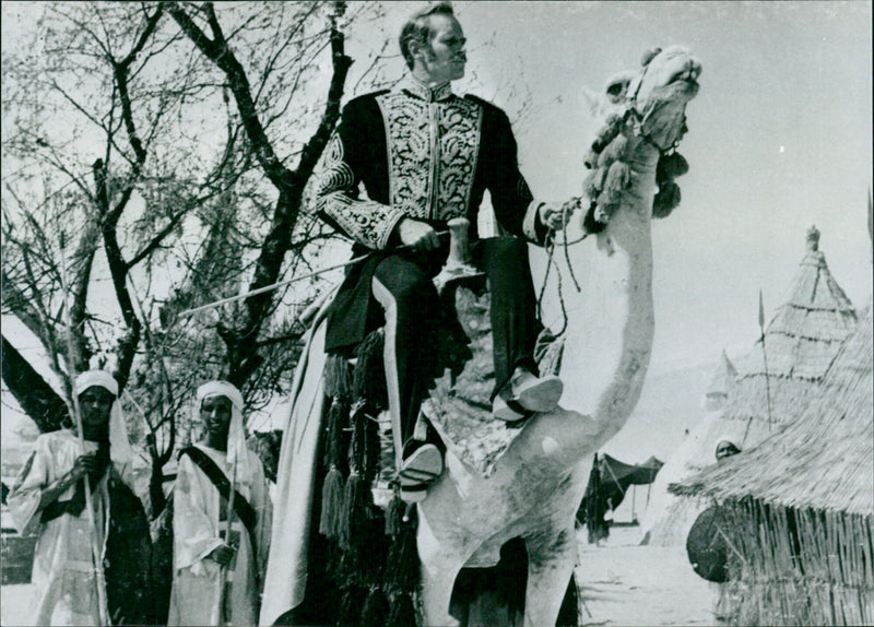 Charlton Heston - Karthoum - Vintage Photograph
