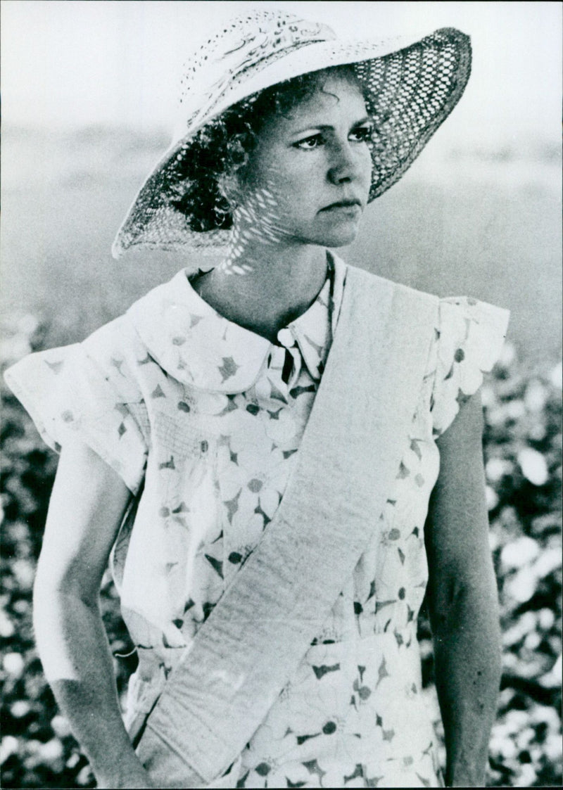 Sally Field - Vintage Photograph