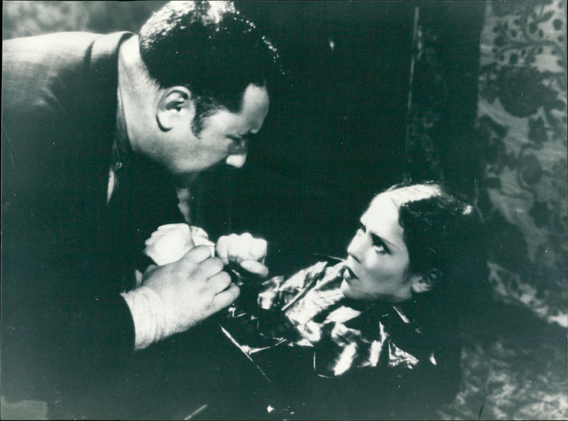 Pierre Alcover and Nadia Sibirskaia - La petite Lise - Vintage Photograph