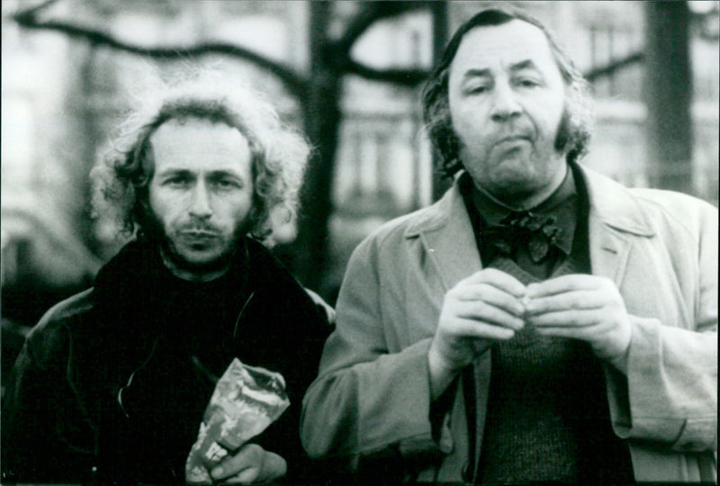 Philippe Noiret and Pierre Richard - Un nuage entre les dents - Vintage Photograph