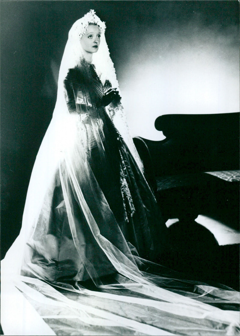 Bette Davis - The Old Maid - Vintage Photograph
