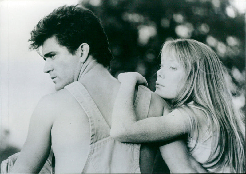 Mel Gibson and Sissy Spacek - Vintage Photograph