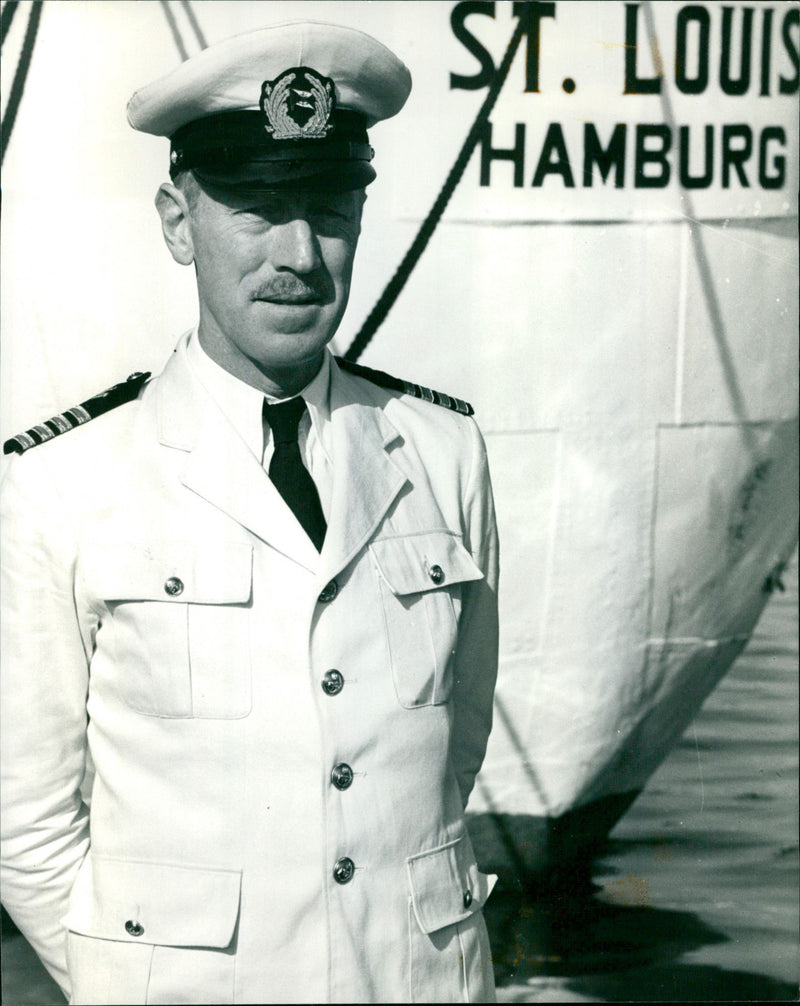 Max von Sydow - Vintage Photograph