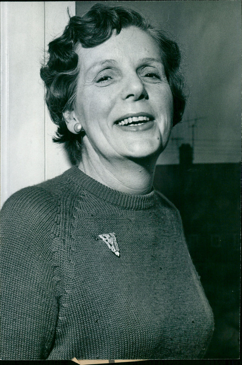 Evelyn Blewett - Vintage Photograph