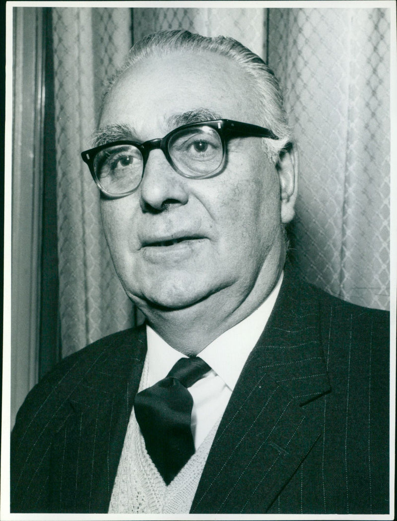 Harry Bowdery - Vintage Photograph