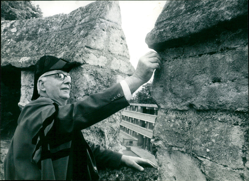 Harry Bowdery - Vintage Photograph