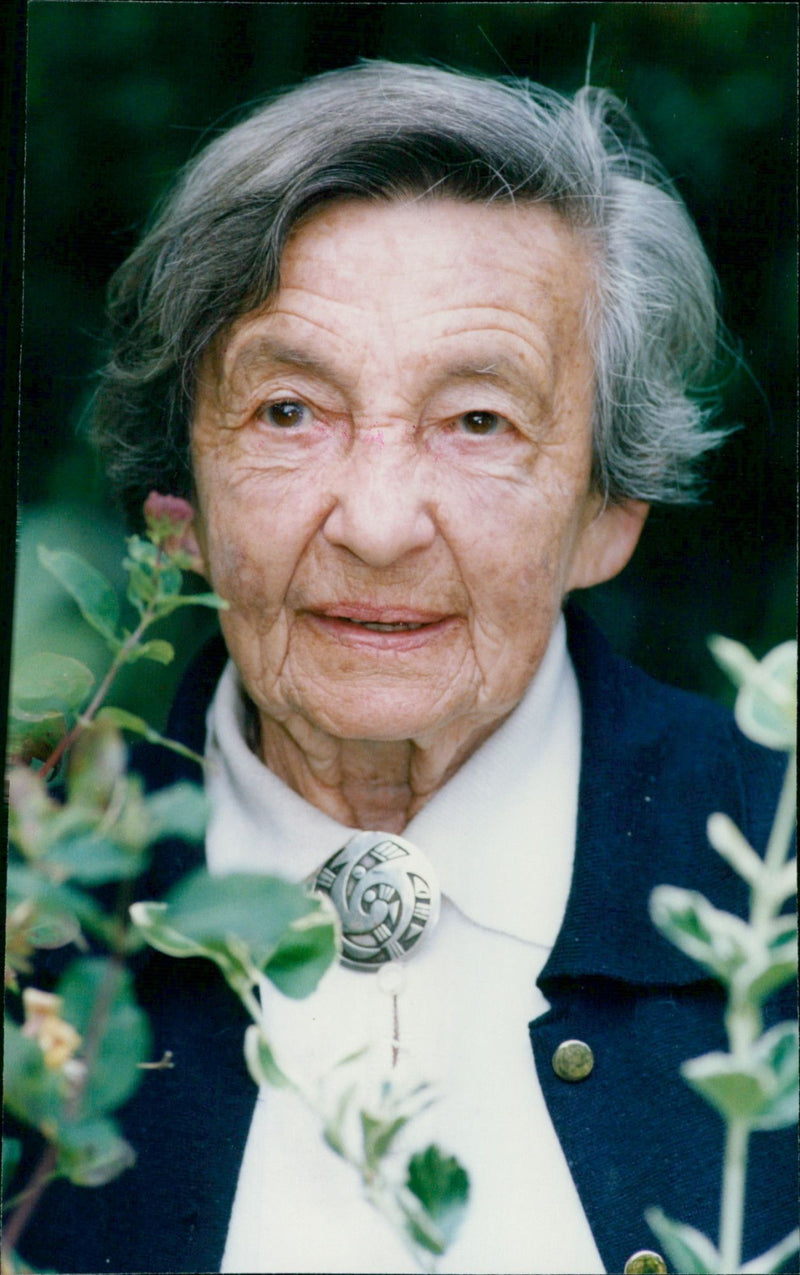 Ilse von Engel - Vintage Photograph