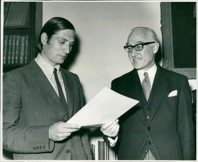 Tony Booth - Vintage Photograph