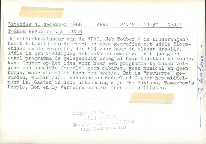 Tweede Revuette van Adele. - Vintage Photograph