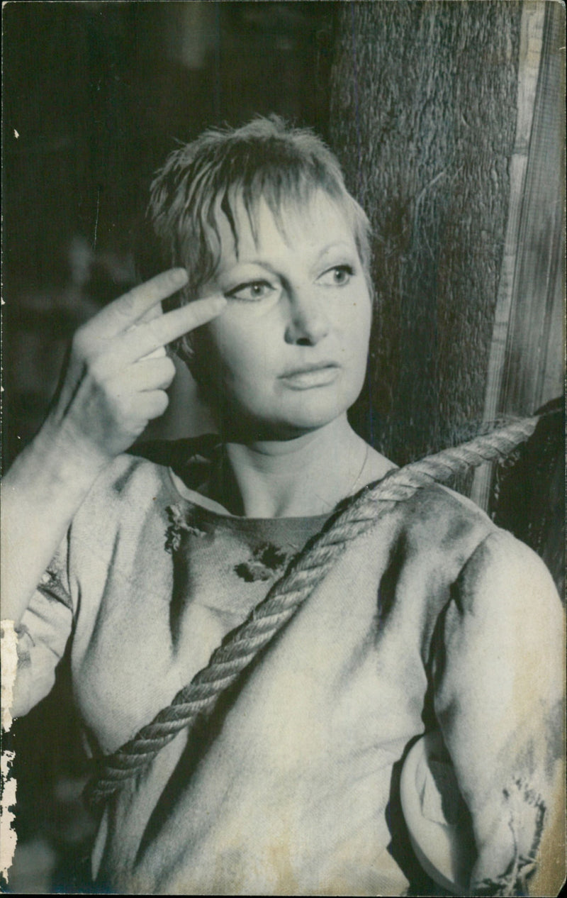 Adèle Bloemendaal - Vintage Photograph