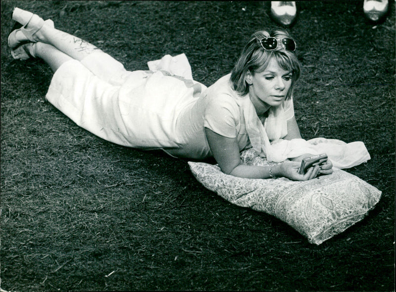 Jill Bennett - Vintage Photograph