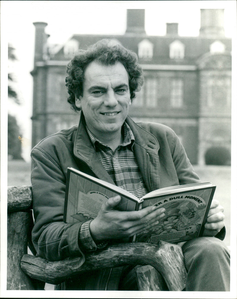 Alun Armstrong - Vintage Photograph