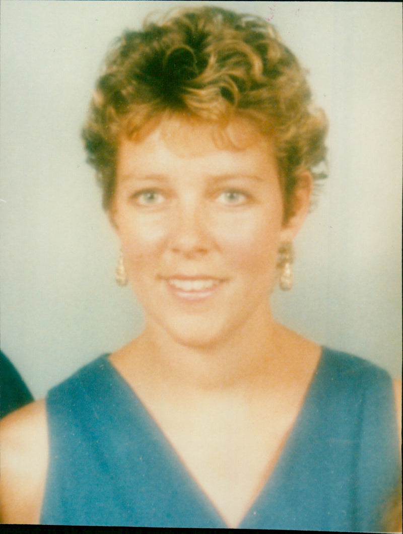 Lizzie Bell - Vintage Photograph