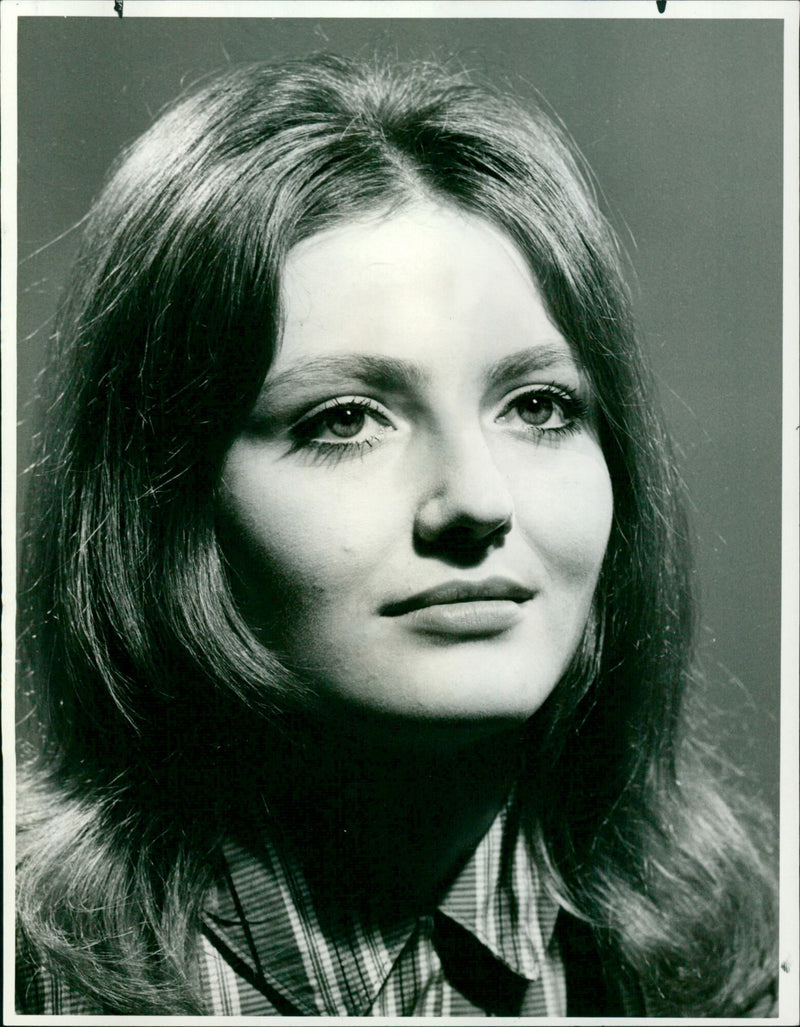 Sarah Badel - Vintage Photograph