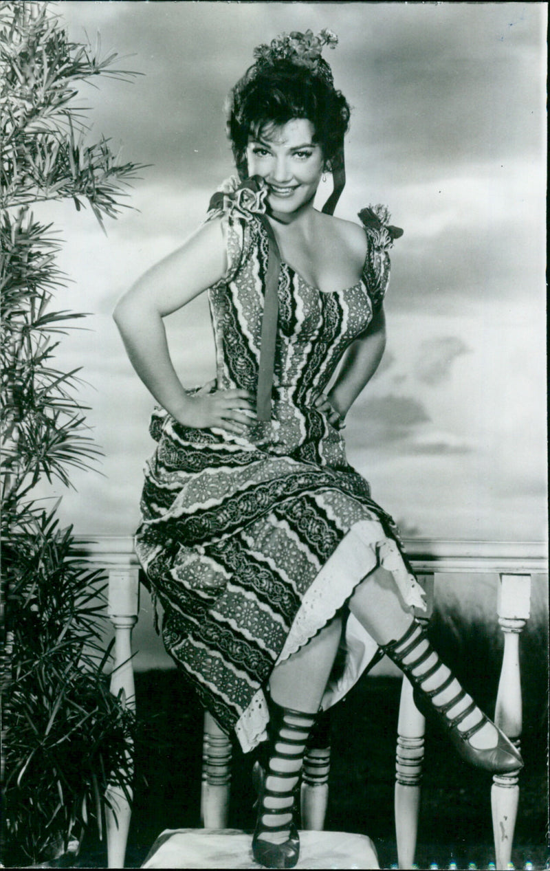 Anne Baxter - Vintage Photograph