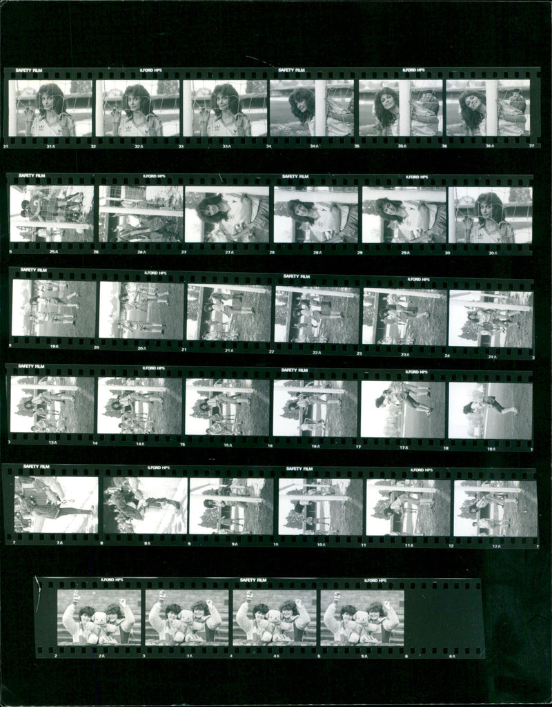 Marti Caine - Vintage Photograph