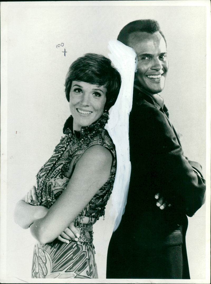 Julie Andrews - Vintage Photograph