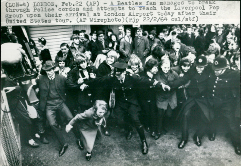 The Beatles fans - Vintage Photograph