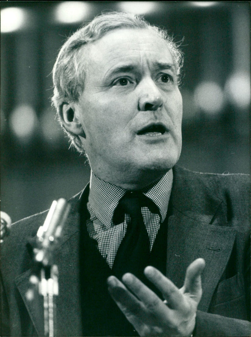 Tony Benn - Vintage Photograph
