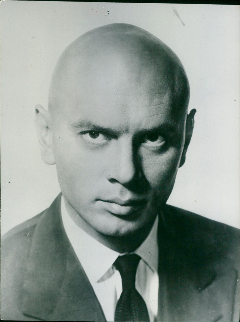 Yul Brynner - Vintage Photograph