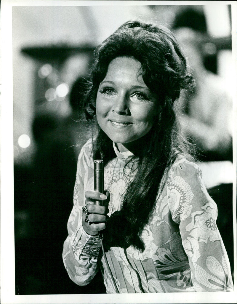 Dilys Watling - Vintage Photograph