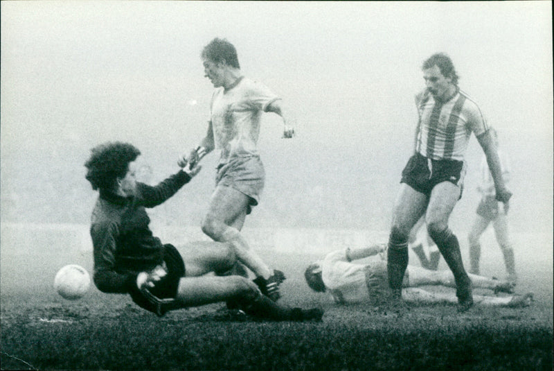 Mick Vinter - Vintage Photograph