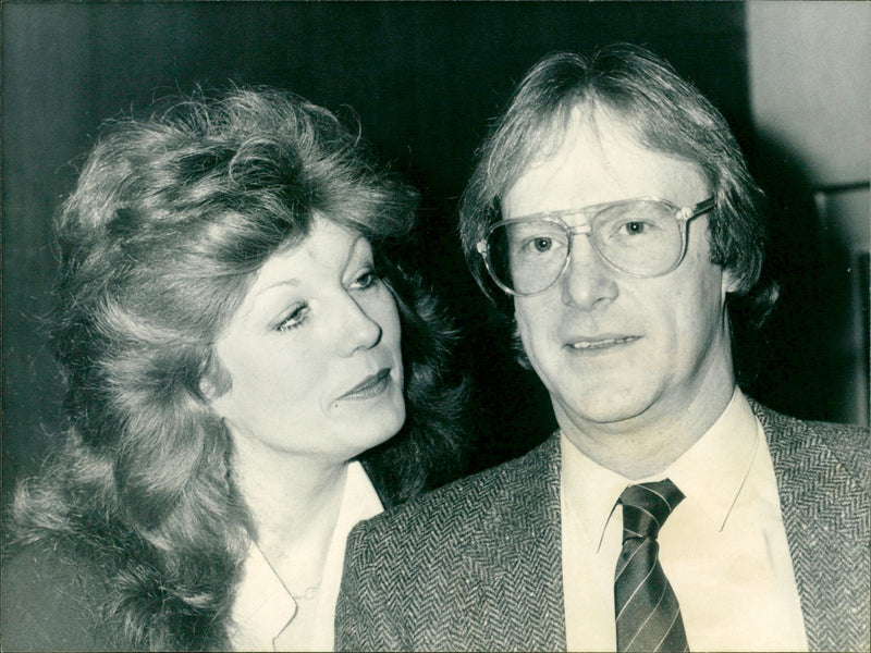 Dennis Waterman - Vintage Photograph