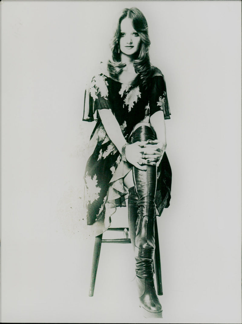 Bonnie Tyler - Vintage Photograph