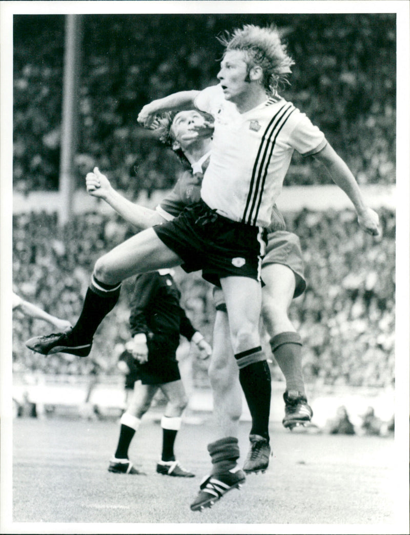 Brian Greenhoff - Vintage Photograph