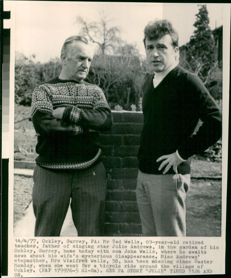 Ted Wells and John Wells - Vintage Photograph