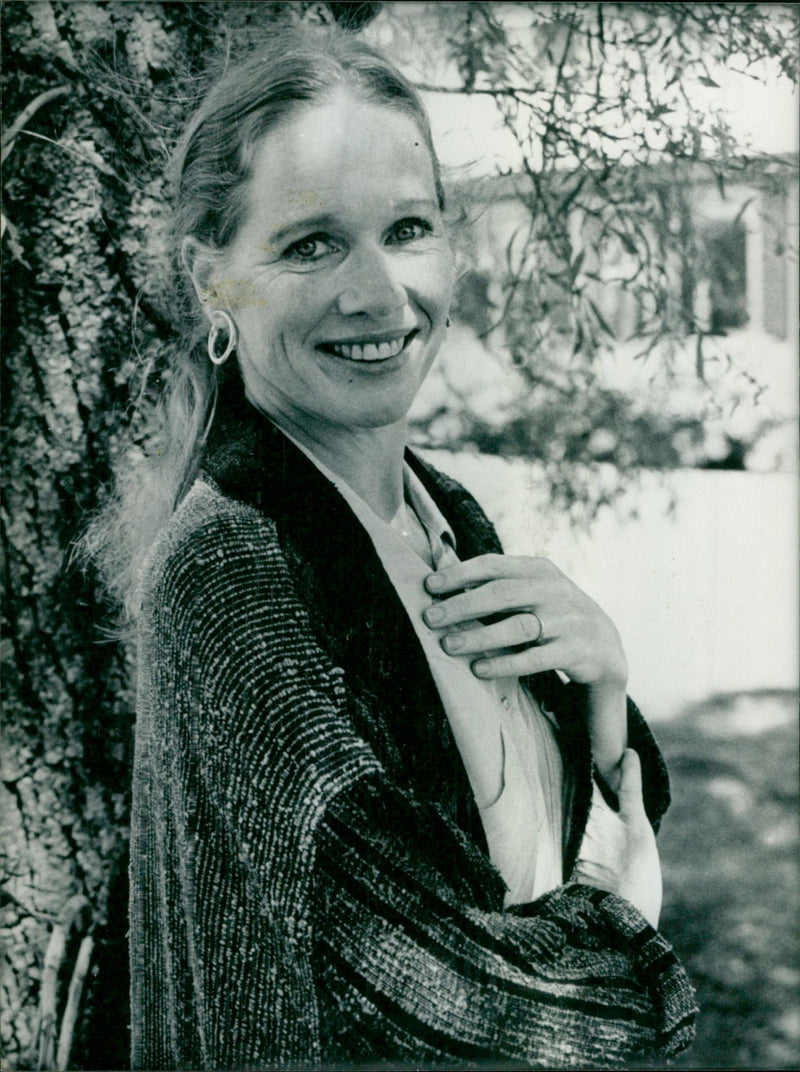 Liv Ullman - Vintage Photograph