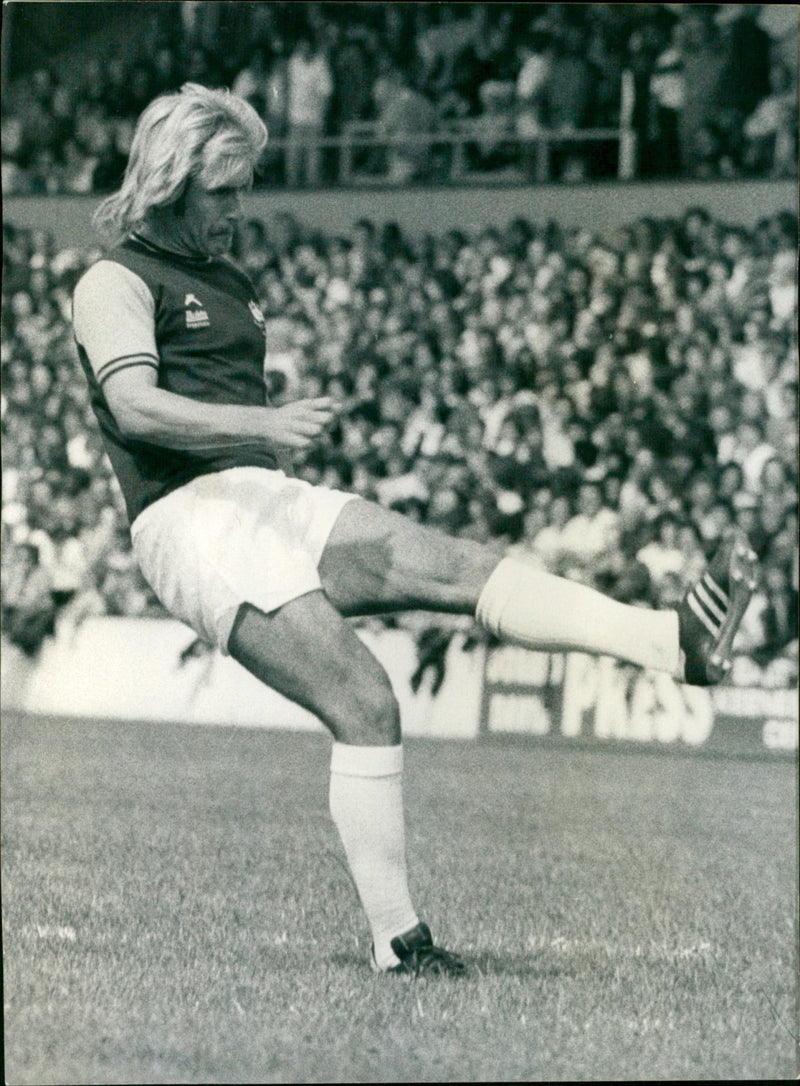 Graham Paddon - Vintage Photograph