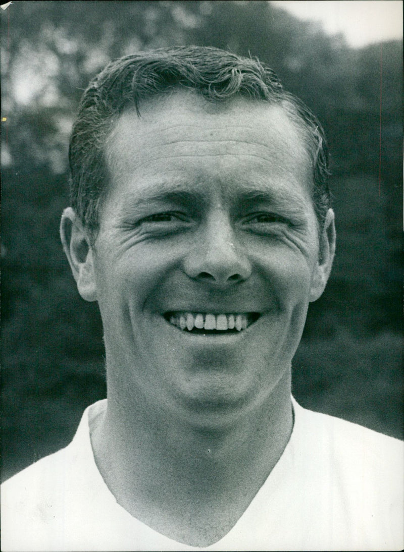 Les Allen - Vintage Photograph