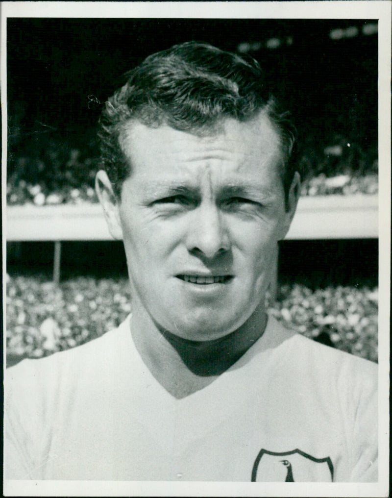 Les Allen - Vintage Photograph