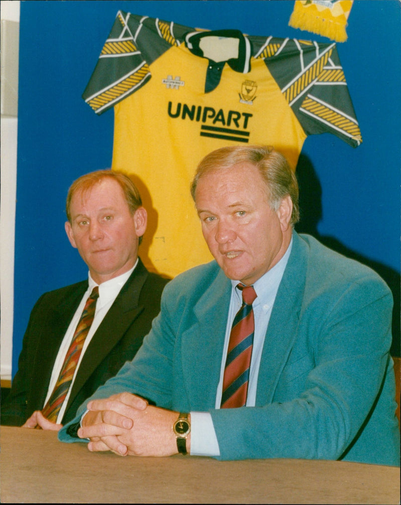 Ron Atkinson - Vintage Photograph