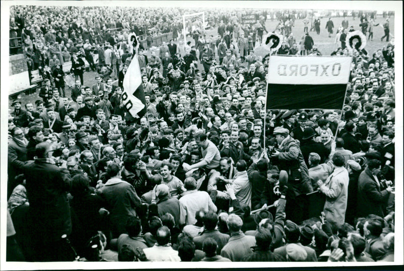 Ox United vs Blackburn - Vintage Photograph