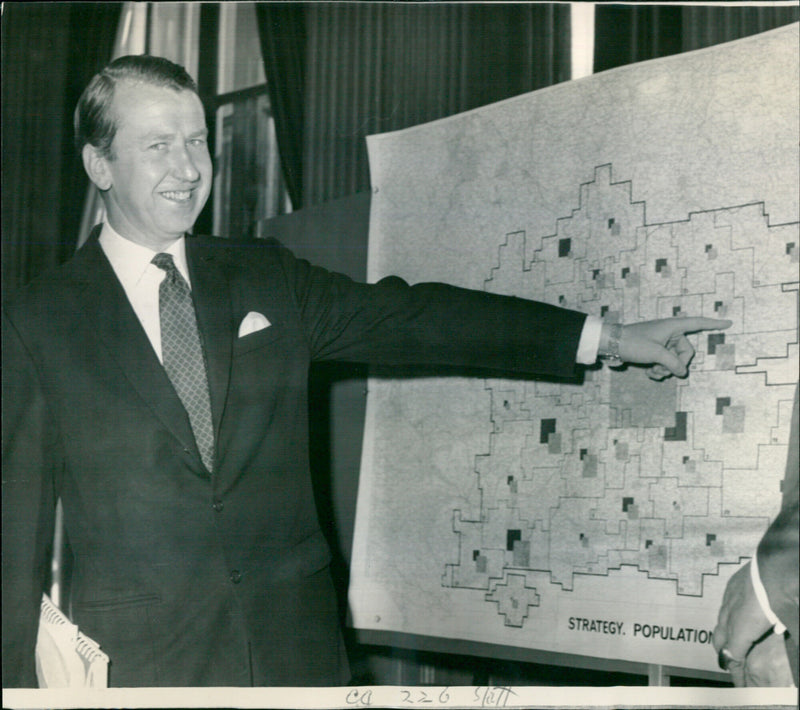 Peter Walker - Vintage Photograph