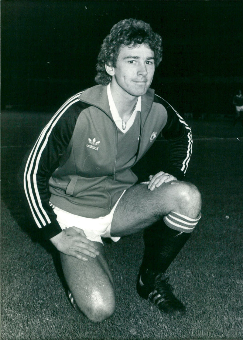 Bryan Robson - Vintage Photograph