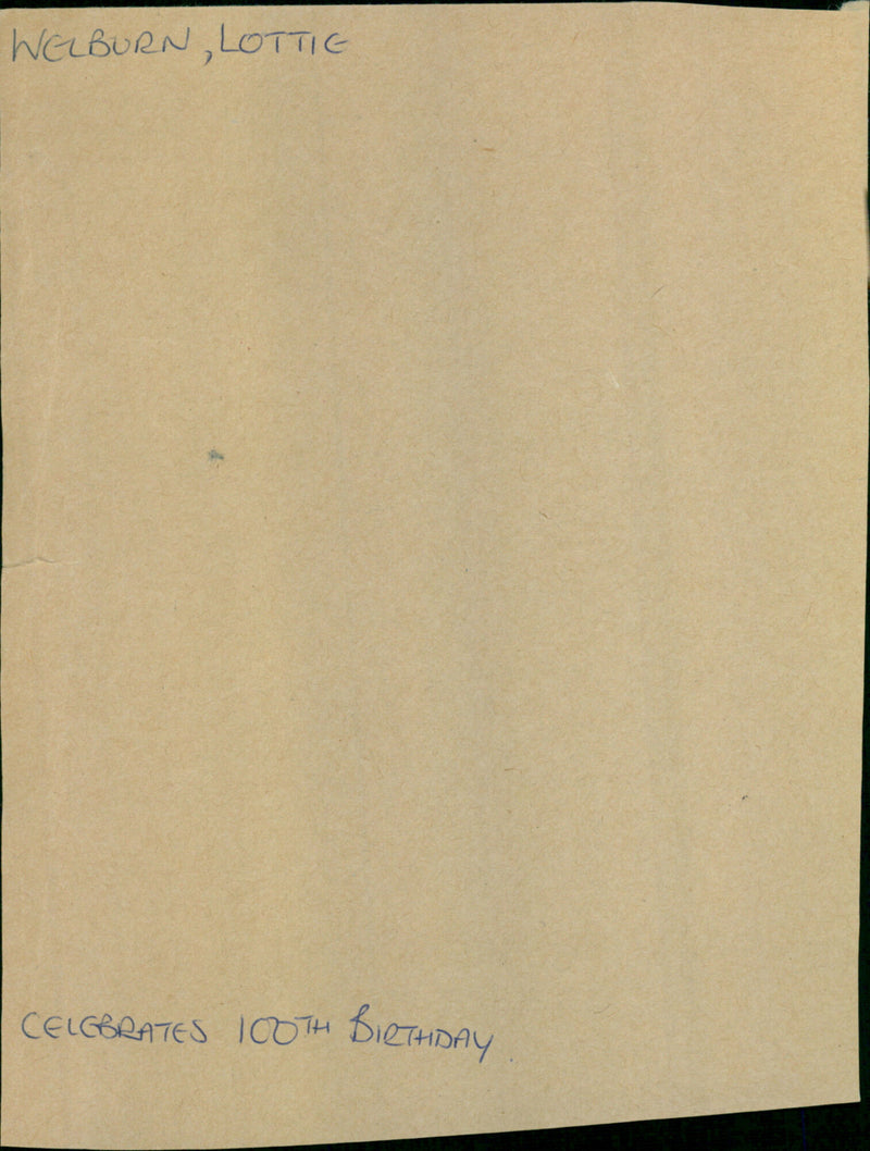 Welburn Lottie - Vintage Photograph