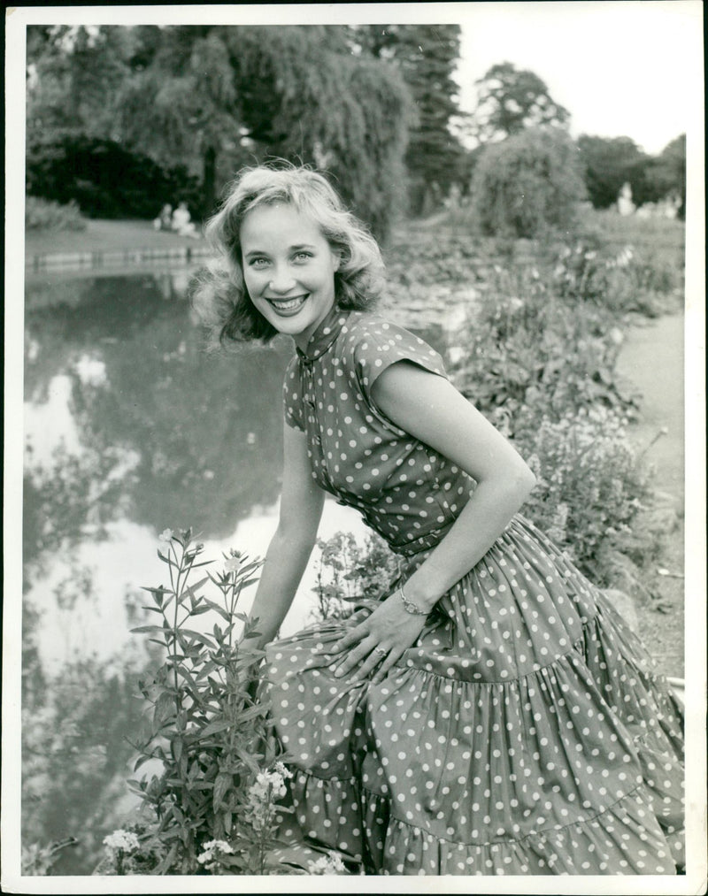 Sylvia Syms - Vintage Photograph