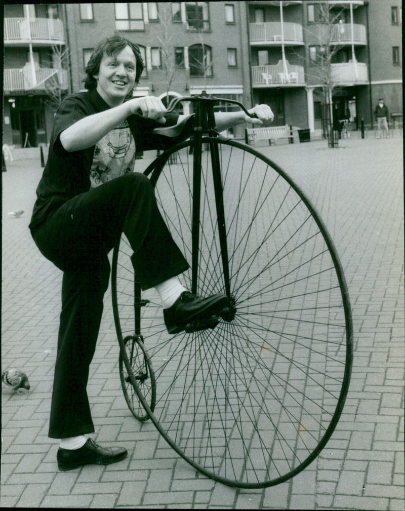 Kevin Whately - Vintage Photograph